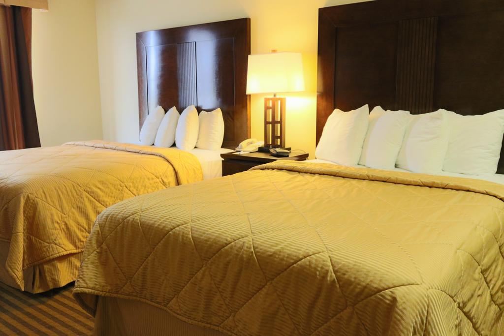Frontier Hotel ヒューストン 部屋 写真