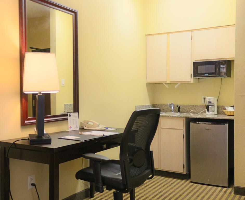 Frontier Hotel ヒューストン エクステリア 写真